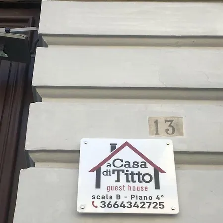 Appartamento A Casa Di Titto Napoli