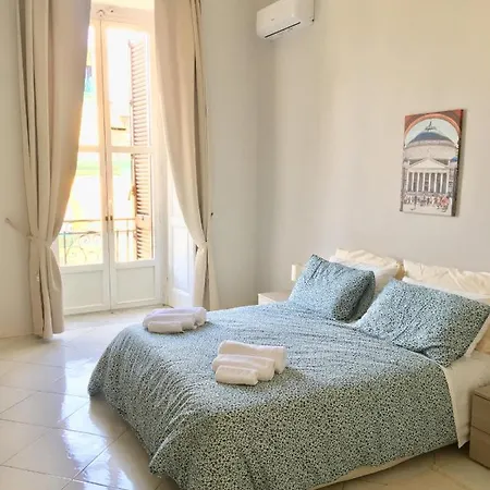 A Casa Di Titto Appartamento Napoli